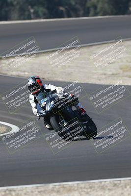 media/Sep-20-2025-TrackDaz (Sat) [[27f0cde673]]/B Group/1020am (Turn 3)/